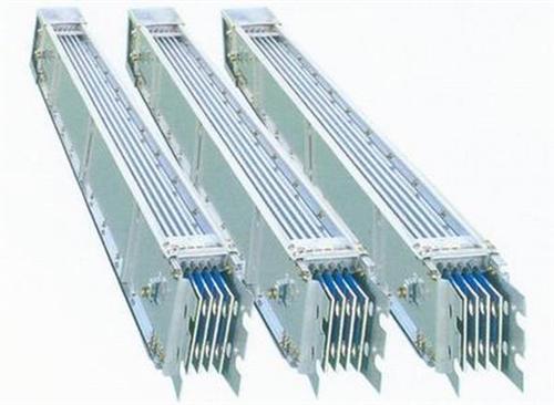 母線(xiàn)槽保護(hù)中雙母線(xiàn)運(yùn)行方式的自適應(yīng)研究