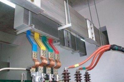 母線槽的彎曲方法，以及母線顏色解釋